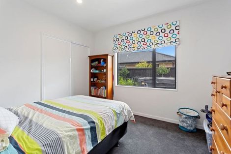 Photo of property in 22 Gilchrist Place, Kaiapoi, 7630