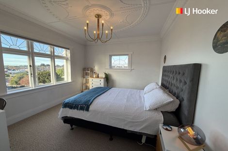 Photo of property in 104 Forbury Road, Saint Clair, Dunedin, 9012