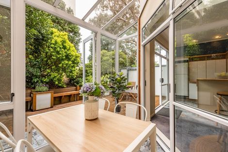 Photo of property in Fernhill Flats, 11/324u The Terrace, Te Aro, Wellington, 6011
