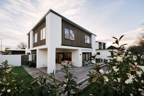 Photo of property in 451a College Street, Hokowhitu, Palmerston North, 4410