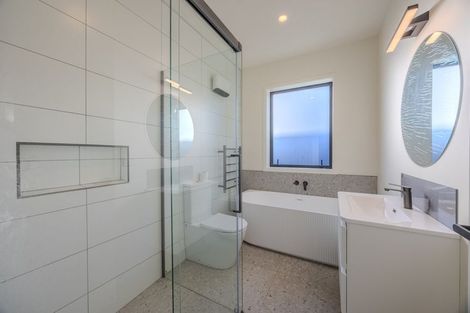 Photo of property in 21 Dunn Street, Lake Hawea, 9382