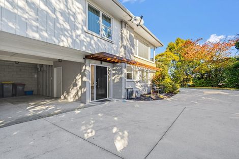 Photo of property in 46b Grand Vue Road, Kawaha Point, Rotorua, 3010