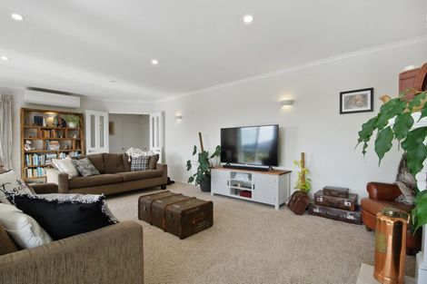 Photo of property in 26a Awhiorangi Promenade, Swanson, Auckland, 0816