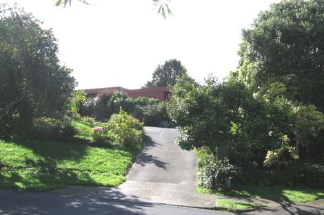 Photo of property in 2/11 Golders Place, Howick, Auckland, 2014