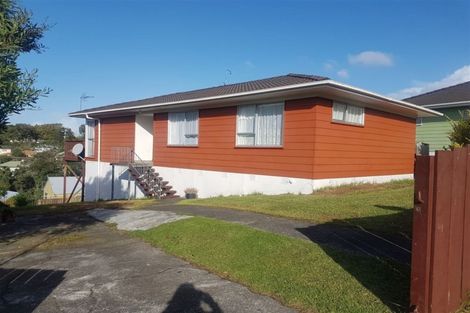 Photo of property in 84 Reynella Drive, Massey, Auckland, 0614