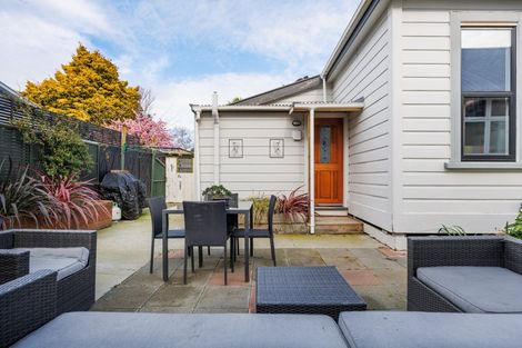 Photo of property in 9 Kingswood Street, Takaro, Palmerston North, 4412