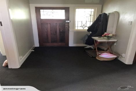 Photo of property in 23 Severn Street, Island Bay, Wellington, 6023