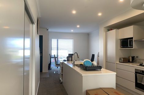 Photo of property in 11/1 Scott Road, Hobsonville, Auckland, 0616
