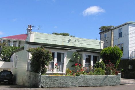 Photo of property in 138 Tasman Street, Mount Cook, Wellington, 6021