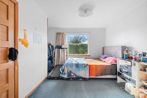 Photo of property in 11 Christian Street, Bryndwr, Christchurch, 8053