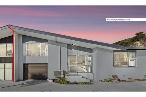 Photo of property in 61 Landsdowne Terrace, Cashmere, Christchurch, 8022