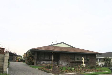 Photo of property in 13 Lowther Place, Taradale, Napier, 4112