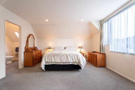 Photo of property in 157 Westchester Drive, Churton Park, Wellington, 6037