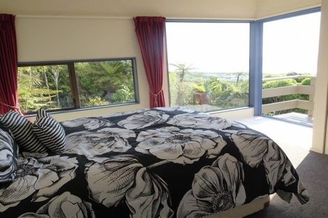 Photo of property in 32 Stanton Crescent, Karoro, Greymouth, 7805