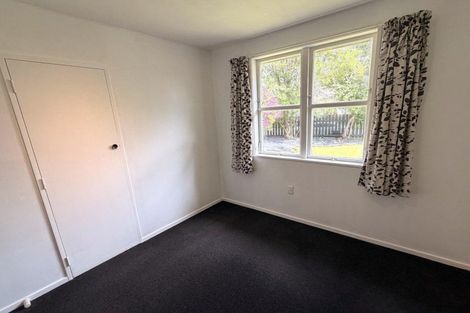 Photo of property in 25 Mokau Place, Terrace End, Palmerston North, 4410