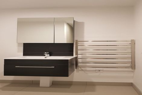 Photo of property in Alpha Apartments, 503/4u Elizabeth Street, Mount Victoria, Wellington, 6011