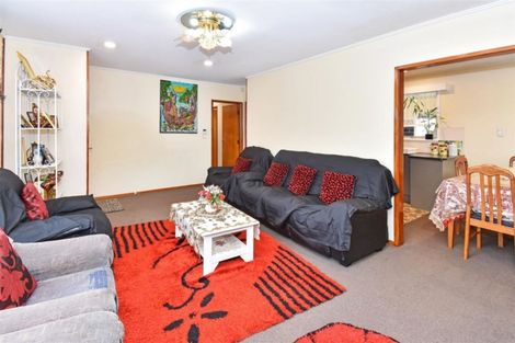 Photo of property in 54 Heybridge Street, Manurewa, Auckland, 2102