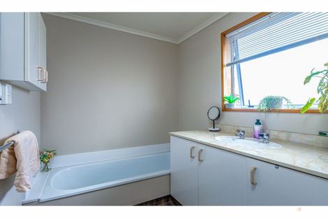 Photo of property in 1 Short Street, Marchwiel, Timaru, 7910