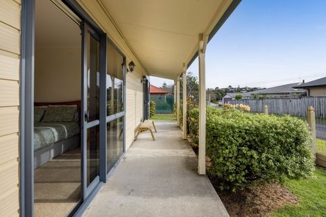 Photo of property in 106 Smart Road, Glen Avon, New Plymouth, 4312