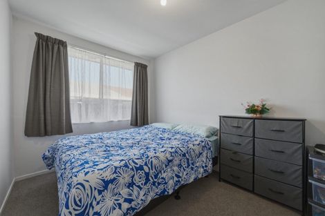 Photo of property in 2/202 Sawyers Arms Road, Bishopdale, Christchurch, 8053