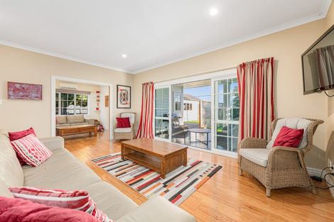 Photo of property in 39 Dittmer Drive, Awapuni, Palmerston North, 4412