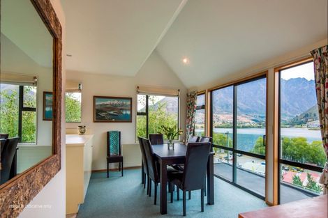 Photo of property in Marina Village, 10/10 Marina Drive, Frankton, Queenstown, 9300