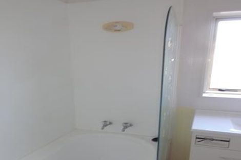 Photo of property in 1/341 Royal Road, Massey, Auckland, 0614