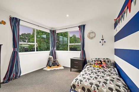 Photo of property in 40 Hartley Terrace, Massey, Auckland, 0614