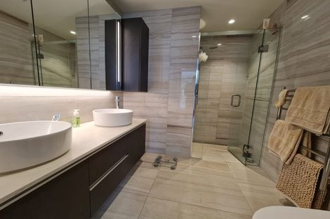 Photo of property in 203/585 Beach Road, Rothesay Bay, Auckland, 0630