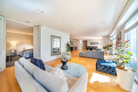 Photo of property in Trieste, 346u1 Oriental Parade, Oriental Bay, Wellington, 6011
