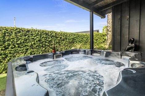 Photo of property in 24a Clyde Street, Mount Maunganui, 3116