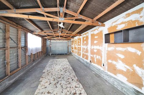 Photo of property in 52 Waihi Road, Hawera, 4610