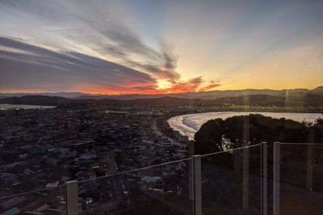 Photo of property in 7 Pari Tai Way, Houghton Bay, Wellington, 6023