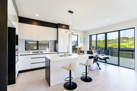 Photo of property in 37 Horokaka Street, Massey, 0614