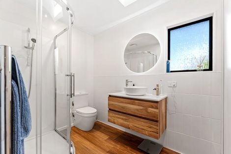 Photo of property in 47a Matai Road, Stanmore Bay, Whangaparaoa, 0932