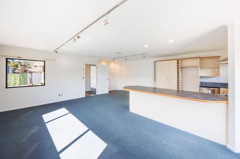 Photo of property in 31-33 Oak Crescent, Ashhurst, 4810