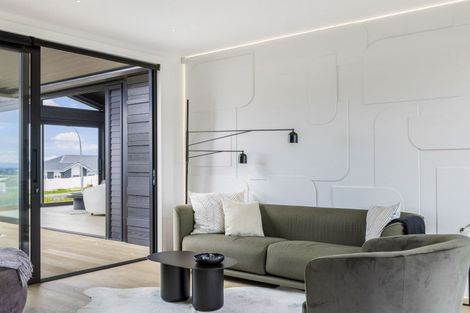 Photo of property in 296 Kitchener Road, Pukekohe, 2120