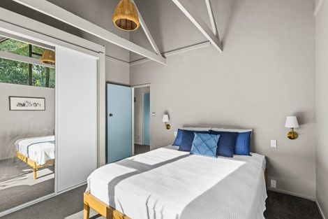 Photo of property in 22 Burns Road, Hospital Hill, Napier, 4110