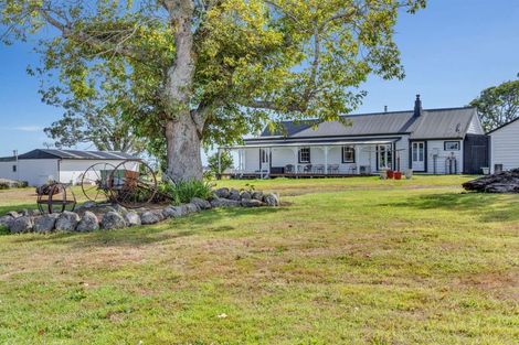 Photo of property in 208 Ngatimaru Road, Tikorangi, Waitara, 4383