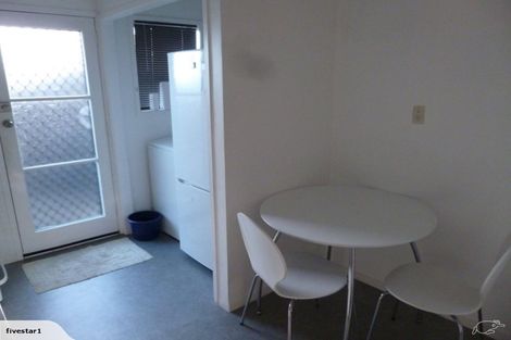 Photo of property in 5/40 Latham Avenue, Pakuranga, Auckland, 2010