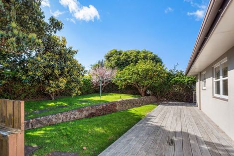 Photo of property in 67a Pitau Road, Mount Maunganui, 3116