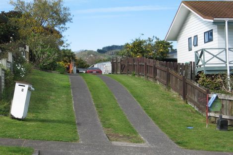 Photo of property in 27 Corinna Street, Welcome Bay, Tauranga, 3112
