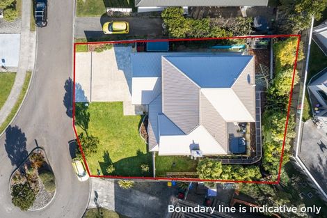 Photo of property in 7 Tararua Close, Aotea, Porirua, 5024