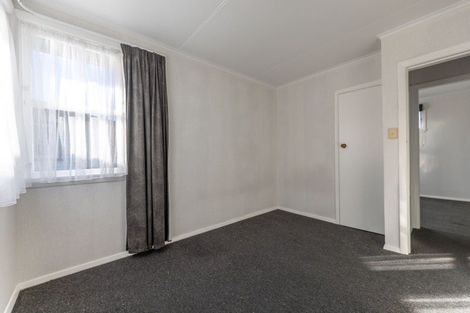 Photo of property in 35 Aspiring Avenue, Milson, Palmerston North, 4414