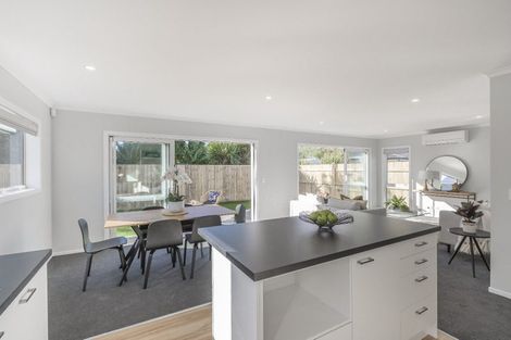 Photo of property in 20 Koru Loop, Paraparaumu, 5032