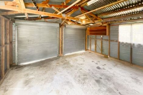 Photo of property in 1 Ballial Place, West Harbour, Auckland, 0618