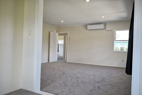 Photo of property in 3 Blenheim Street, Glenfield, Auckland, 0629