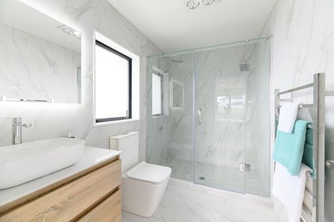 Photo of property in 5 Kate Duncan Drive, Swanson, 0614