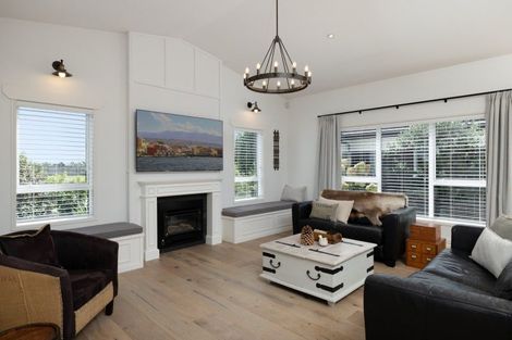 Photo of property in 18 Montia Close, Papamoa Beach, Papamoa, 3118