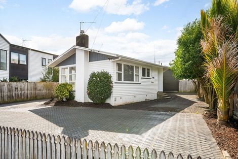 Photo of property in 1/54 May Street, Hamilton East, Hamilton, 3216